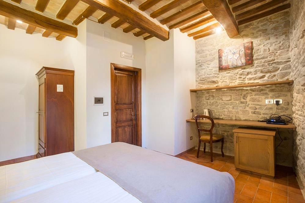 Country House Villa La Farfalla Pietralunga  Bagian luar foto