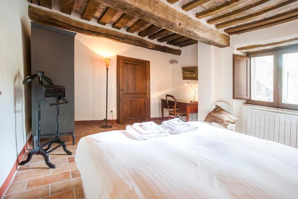Country House Villa La Farfalla Pietralunga  Bagian luar foto
